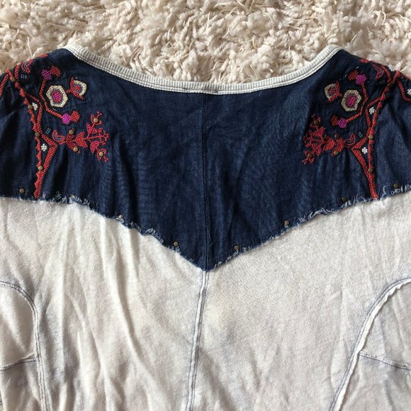 Embroidered Free People 3/4 Sleeve Henley - Picture 6 of 7